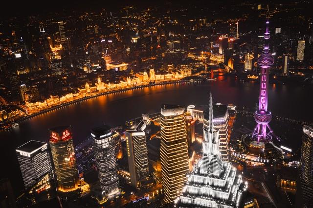中国最“金碧辉煌”的3座城市，上海第一，广州第二，深圳第三
